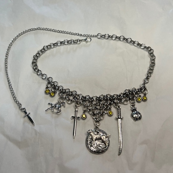 The Hound Sandor Clegane Handmade Chainmail Character Necklace Game of Thrones - Picture 13 of 15